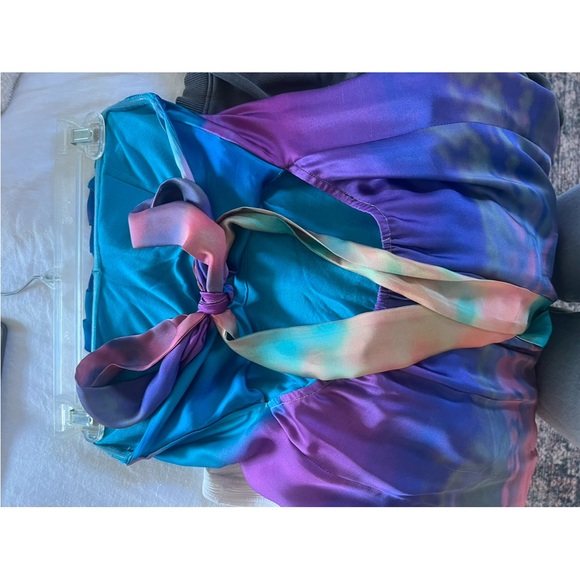 Conch Tie Back Strapless Maxi-Turk Sunset
TWELFTH STREET BY CYNTHIA VINCENT - Picture 9 of 9